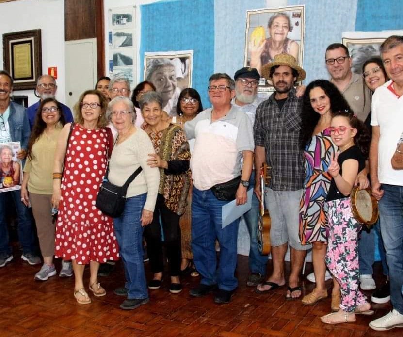 UBATUBA  HOMENAGEIA A POETA E MEMORIALISTA THÉTIS ROCHA